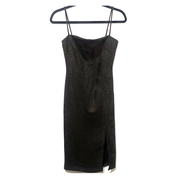 Strapy little black dress - Picture 1 of 2